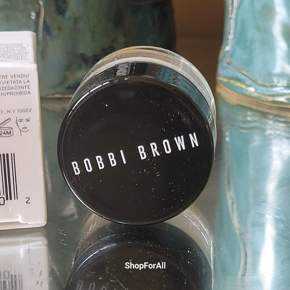 Bobbi Brown - Picture 3 of 6
